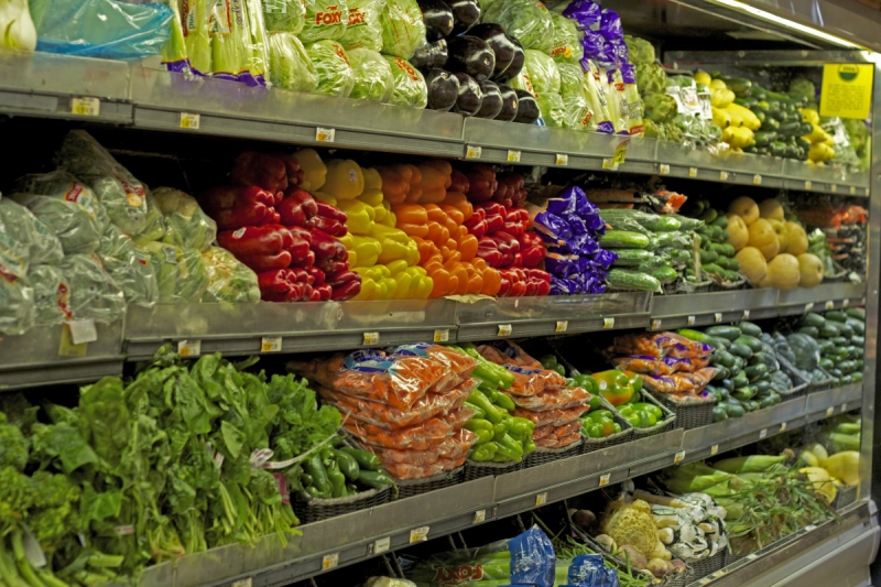 primeur-ILONSE-min_vegetables_supermarket_food_market_fresh_shopping_healthy_grocery-1092786